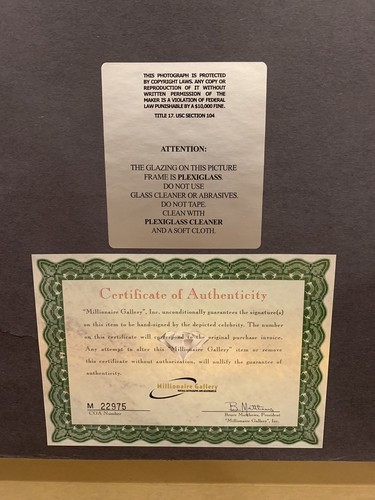 RUSSELL CROWE SIGNED GLADIATOR MOVIE POSTER