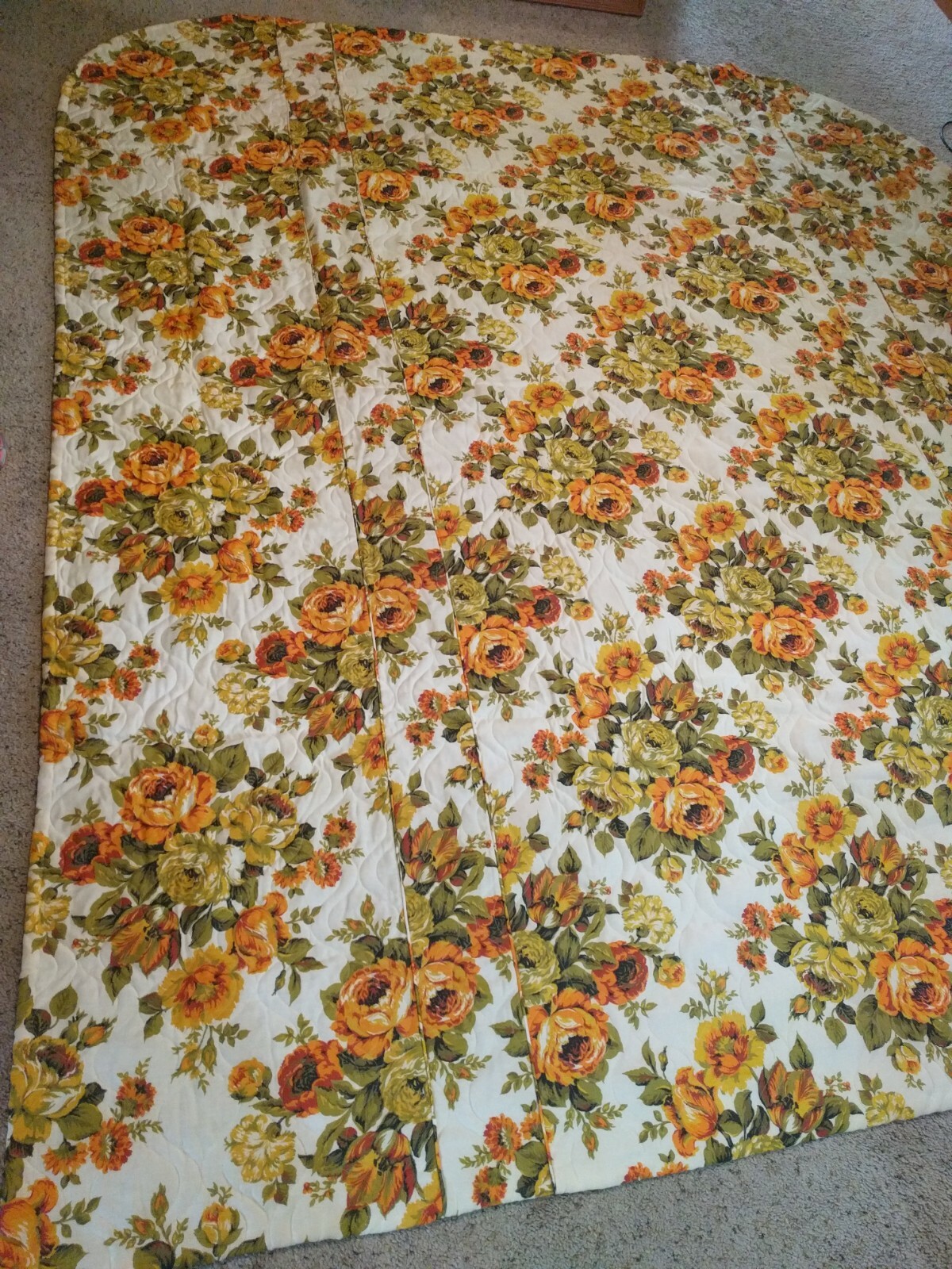 Vintage~Floral~Bedspread~94