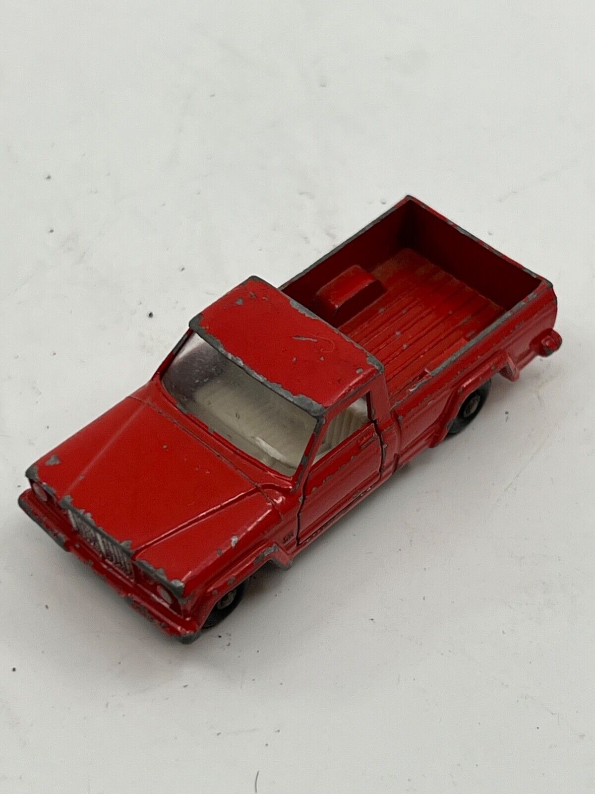 VINTAGE, MATCHBOX, LESNEY, NO. 71 JEEP GLADIATOR 1964, MADE IN ENGLAND | eBay VINTAGE, MATCHBOX, LESNEY, NO. 71 JEEP GLADIATOR 1964, MADE IN ENGLAND | eBay