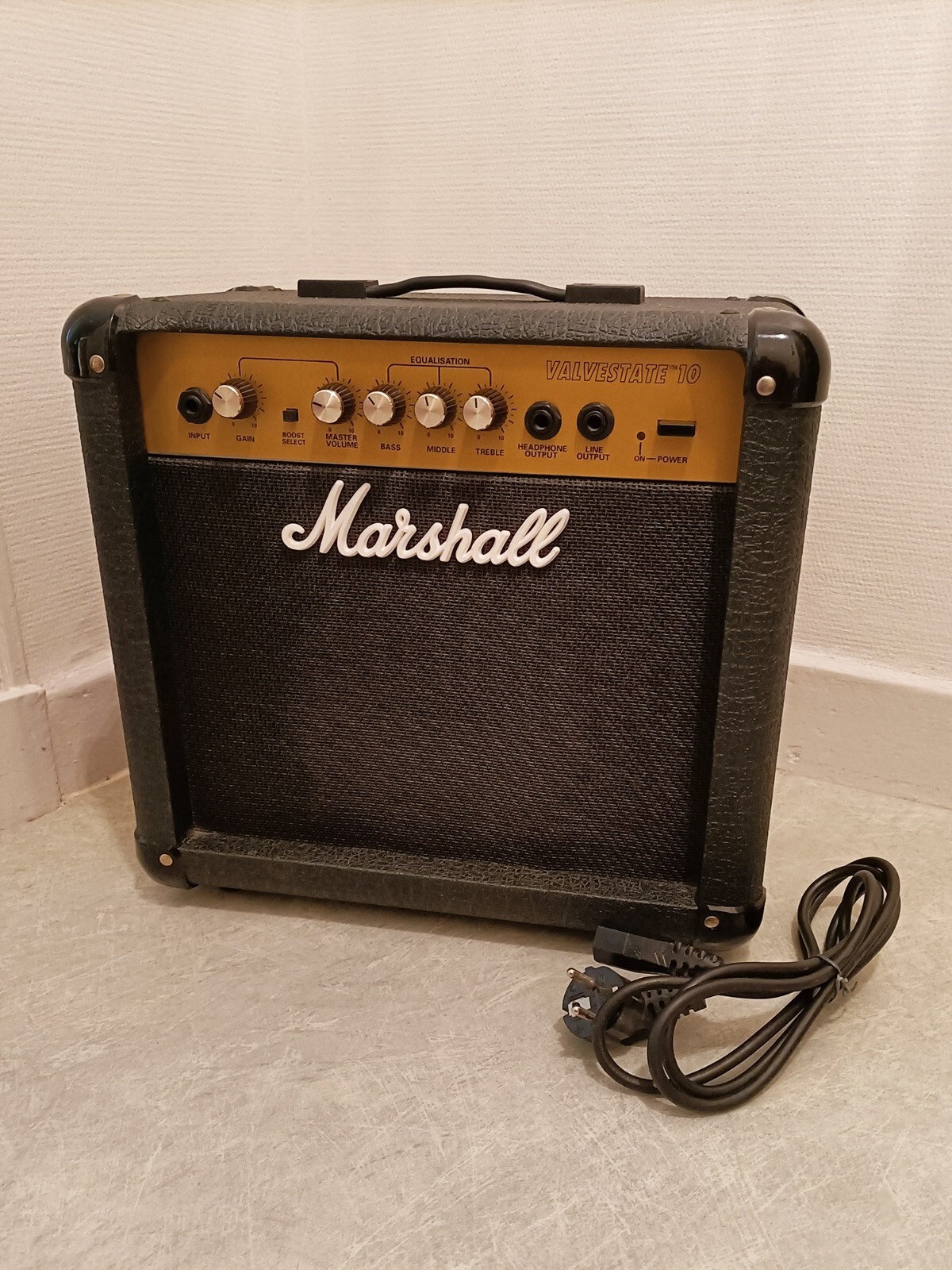S Marshall マーシャル model 8040 VALVESTATE 40V ギター