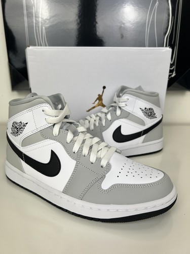 Pre-owned Jordan Wmns Air  1 Mid Grey Fog Bq6472-015 Women's Size 7.5 / Men's Size 6 In White