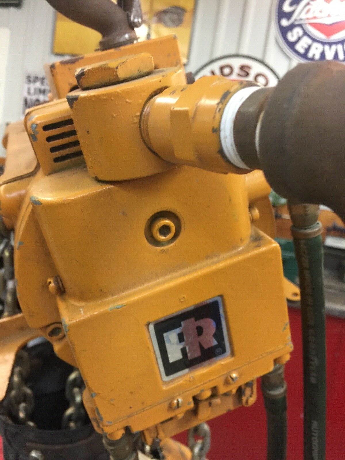 Ingersoll Rand 1 Ton Air Hoist