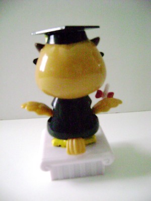 Solar Powered  Dancing Graduation Class of  2018 Bobble-Head w/ Cap & Gown