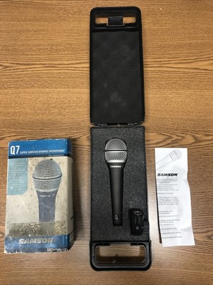 Samson Q7 Dynamic Wired Professional Microphone W/ Carrying Case  Untested AS IS