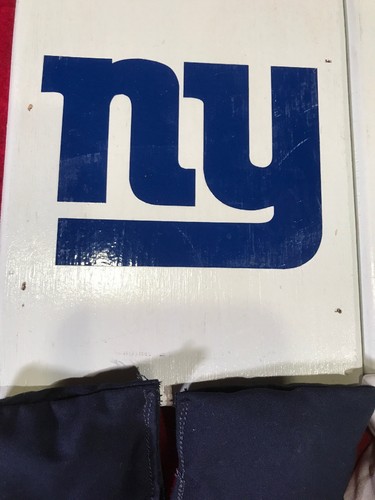 New York Giants Tabletop Cornhole Game