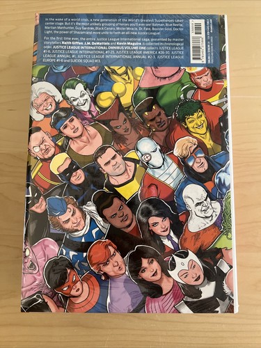 Justice League International Omnibus Vol 1 (DC Comics, December 2017) -Sealed HC