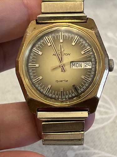 Rare Hamilton Men's Quartz Watch with Day Date gold tone Rare Hamilton Men's Quartz Watch with Day Date gold tone