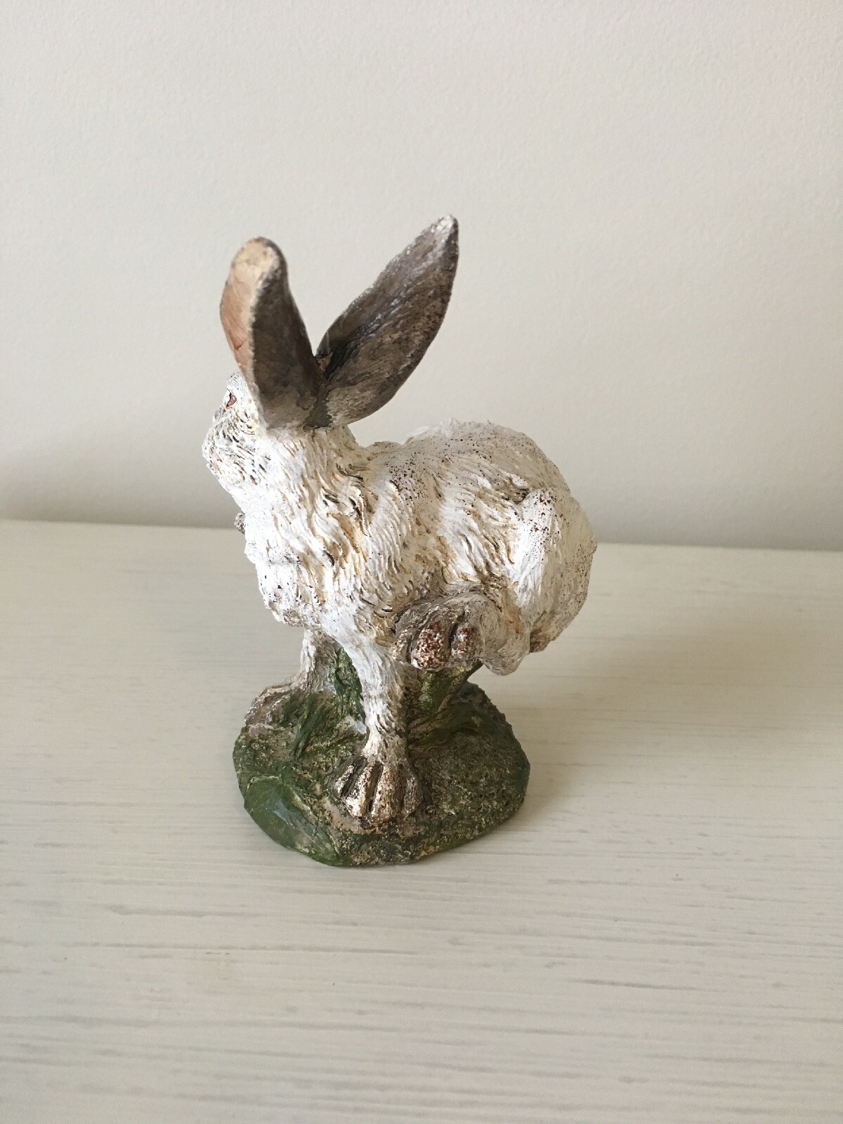 Vintage Resin Rabbit 5