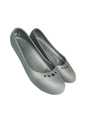 Women s Crocs Gray Silver Ballet Flats Shoes Size 9 