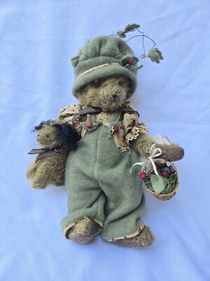 Bunnies by the Bay 1998 Special Edition #124 Olive + Wags Bear Plush 12''