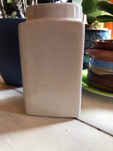 Vintage Flamingo Hilton laughlin Souvenior Vase. Shipping Included