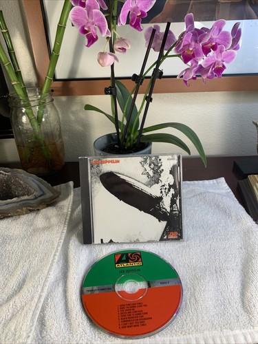 洋楽 Led Zeppelin/Divinity 洋楽 Led Zeppelin/Divinity Led Zeppelin: Divinity (Atlantic