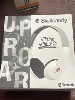 Skullcandy Uproar Wireless Bluetooth Headphones - White/Gray/Red