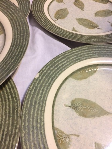 International Tableworks Natures Notebook 7 Dinner Plates Green Leaves