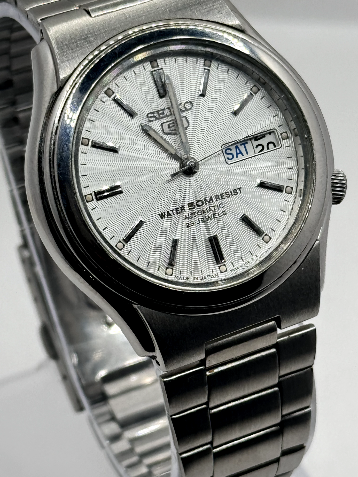 Seiko 5 Vintage Automatic 23 jewels Unique Silver Dial Seiko 5 Vintage Automatic 23 jewels Unique Silver Dial