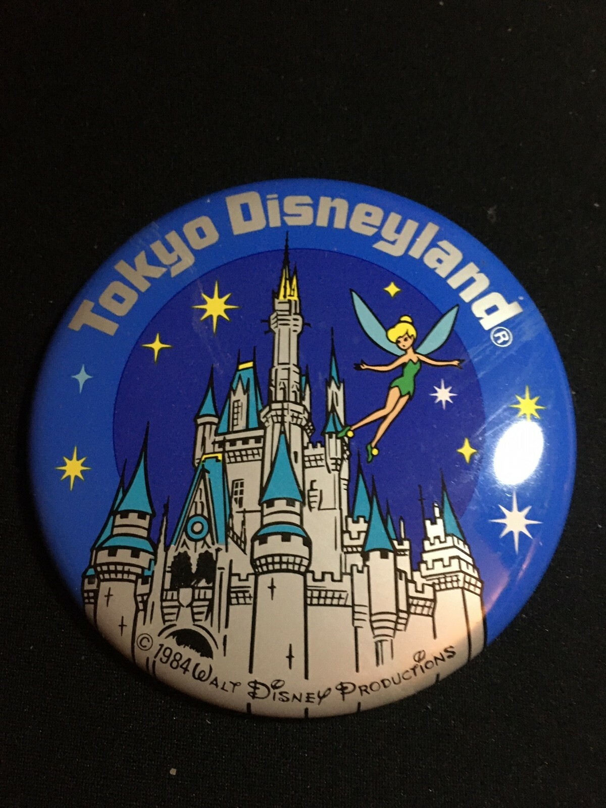 Disney - キョーティン Vintage 1984 Toyko Disneyland Button, First Year, Copyright
