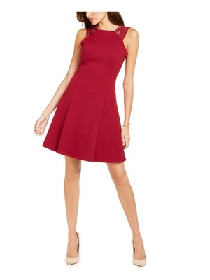 

GUESS Женское темно-бордовое платье с бисером на бретельках и круглым вырезом, короткое вечернее платье + расклешенное платье, Maroon