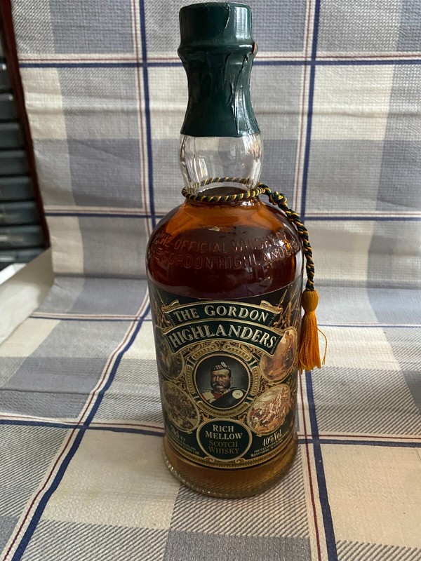 Gordon Highlanders 200 Bicentenary Rich Mellow Scotch Whisky