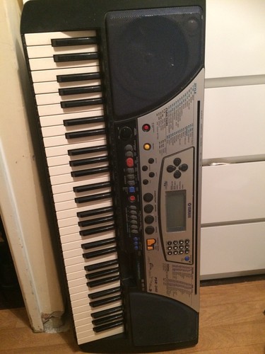 Yamaha PSR 320