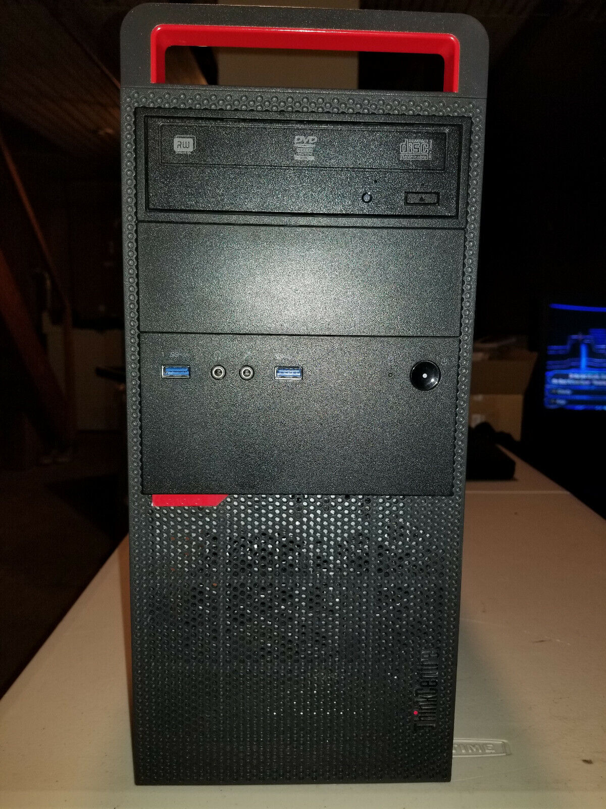 Lenovo ThinkCentre M900 Tower Intel i5 6500 3.2Ghz 8GB 500GB Lenovo ThinkCentre M900 Tower Intel i5 6500 3.2Ghz 8GB 500GB