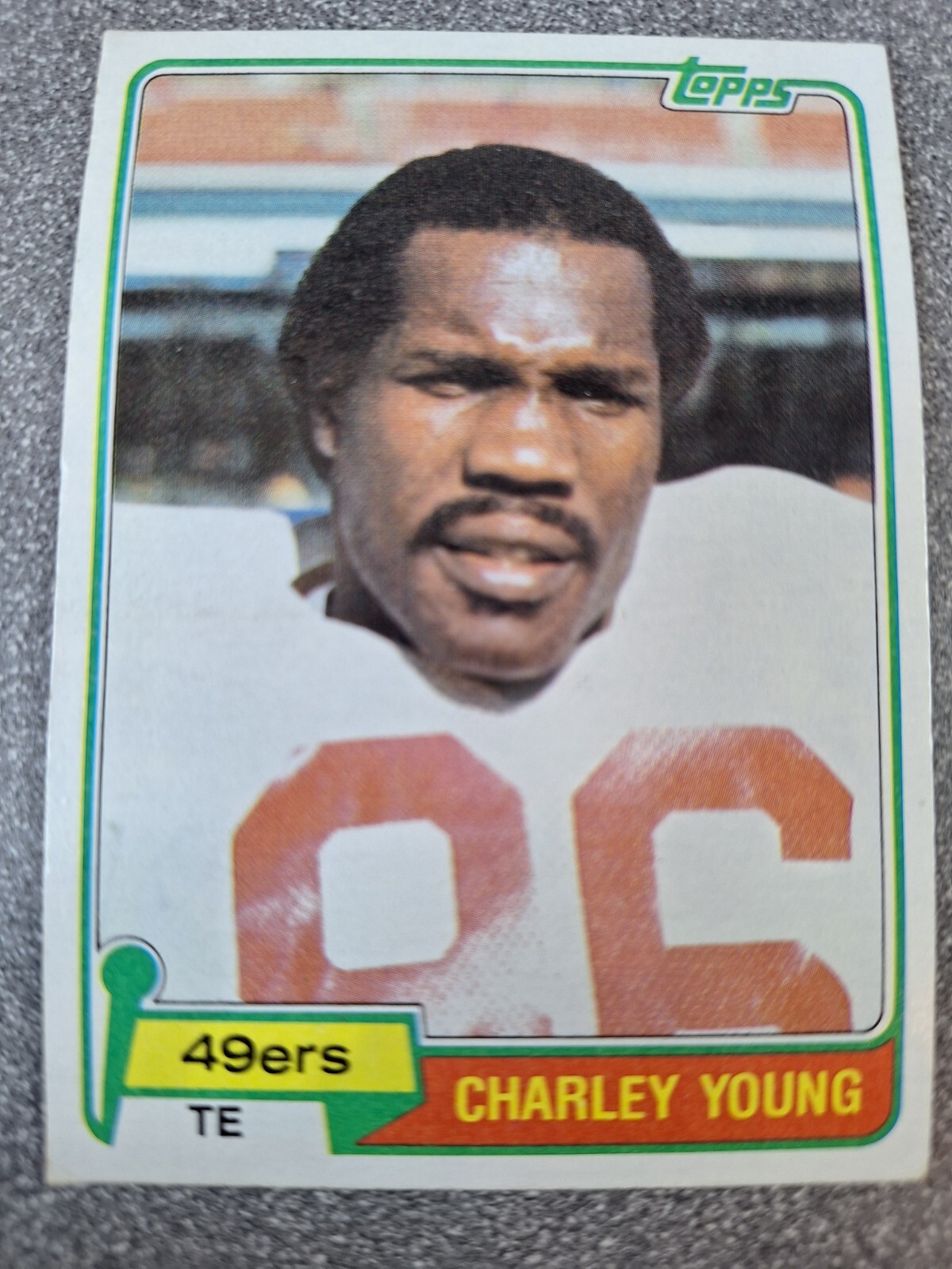 1981 Topps Football 3 card LOT e480- #344 Young- #156 Dennis-#425 Craig Morton
