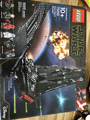 LEGO Star Wars: Kylo Ren's Shuttle (75256)