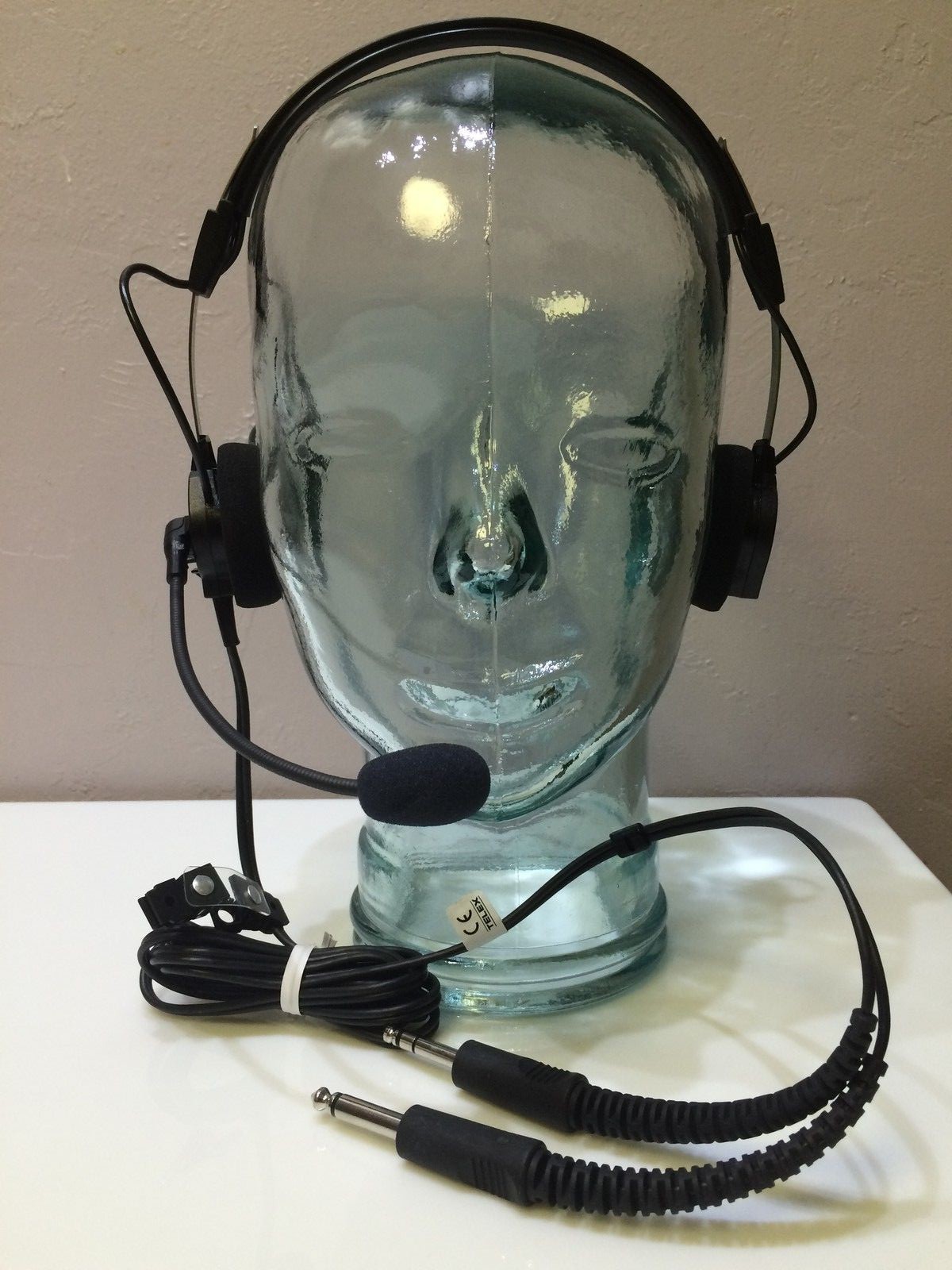 BNIB, TELEX AIRMAN 750 HEADSET for Boeing or G/A, 64300-200
