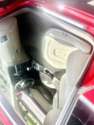 image 2 of interior