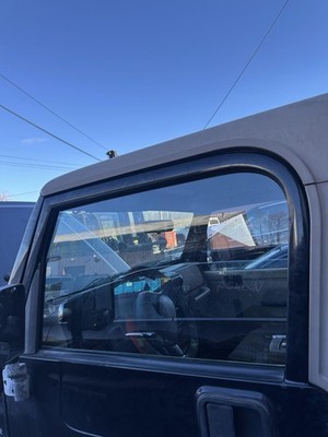 97-06 JEEP WRANGLER Driver Front Door Glass Driver Side Left