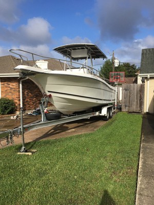 2001 Robalo 2420