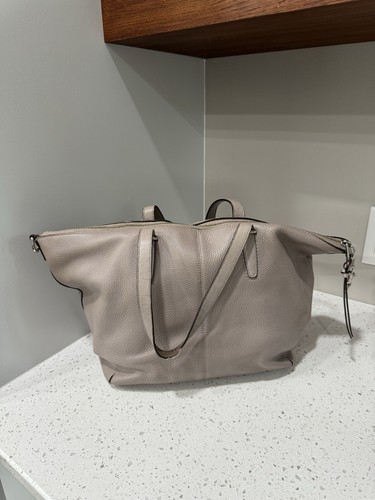 COACH Gray All Leather Pebbled J1381-27930 Shoulder COACH Gray All Leather Pebbled J1381-27930 Shoulder
