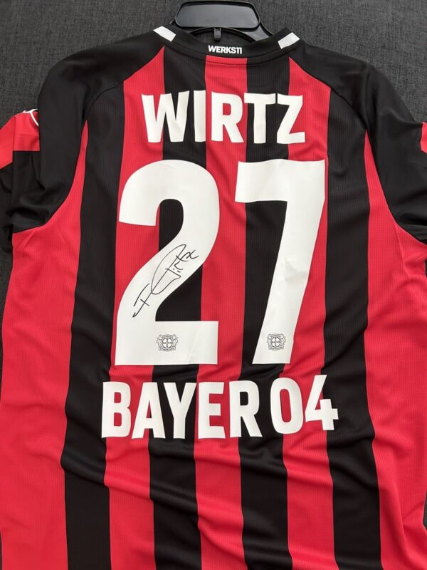 Florian Wirtz Bayer Leverkusen Official Autographed Jersey #27 Size Large