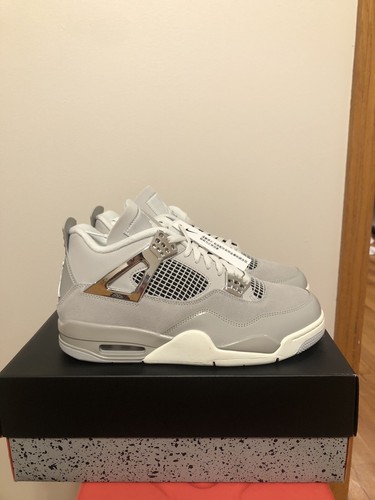 Pre-owned Jordan Nike Air  4 Retro Frozen Moments Aq9129-001 Women's Size 11.5-12 In Lt Iron Ore/sail-neutral Grey