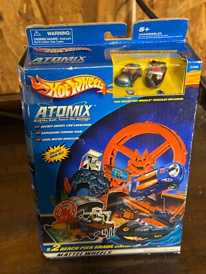 Hot Wheels, Atomix, #2 Beach Pier Brawl, Micro Set, 2002 Edition, Factory Sealed