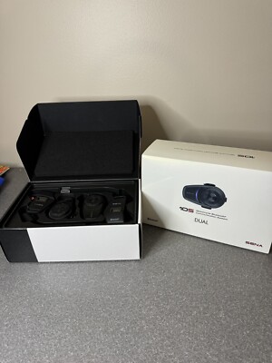 SENA 10S DUAL MOTORCYCLE BLUETOOTH COMMUNICATION SYSTEM 10S-01D