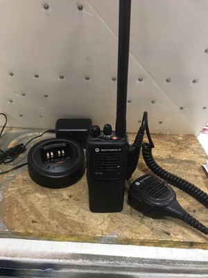 MOTOROLA HT750 Radio LOW BAND, 16CH-6W (35-50 MHz),W/Mic &Charger AAH25CEC9AA3AN. Buy it now for 199.99