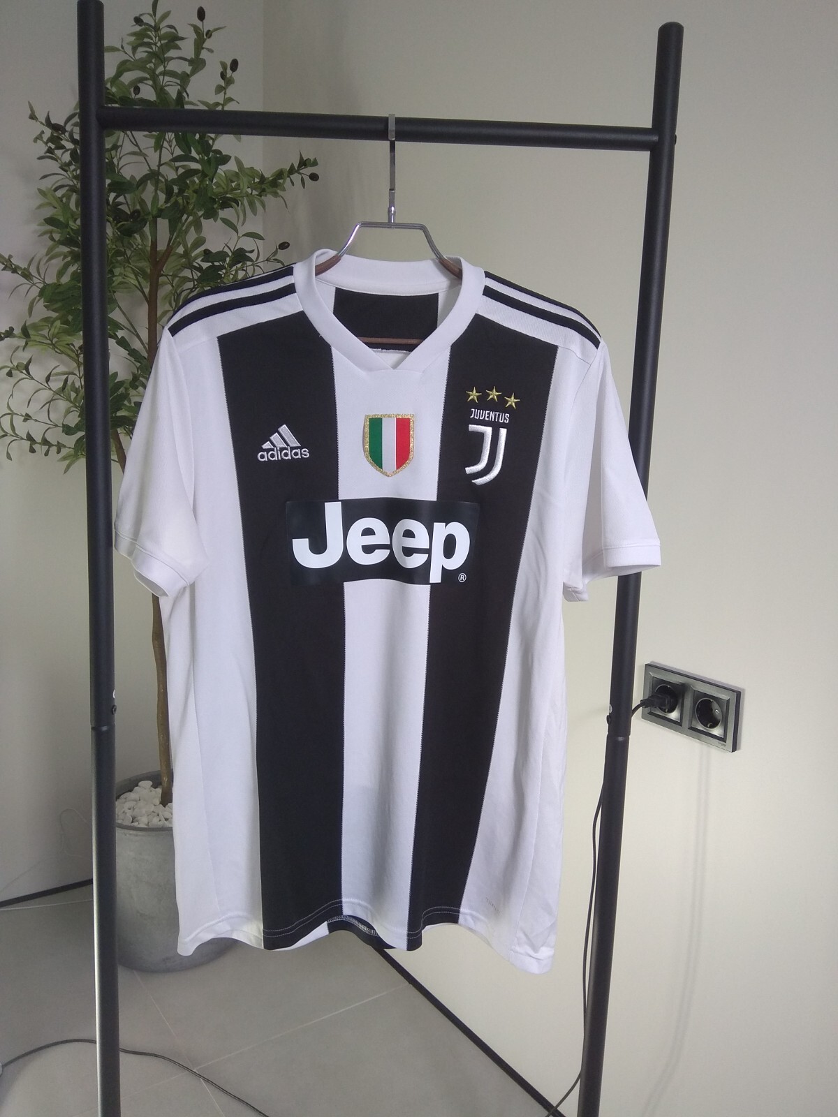 adidas Juventus シャツ Lサイズ 未使用 $_12.JPG?set_id=880000500F