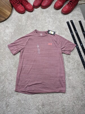 Under Armour Tee Shirt Mens Medium Salmon Athletic Cut Loose Crew Neck NWT NEW