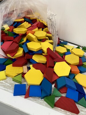 472 Geometric Shapes Flat Wood/Plastic Math Manipulative Blocks Thickness Varies