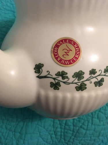 Vintage New Wicklow Vale Ceramics Irish Claddagh/Shamrock 6 Cup Teapot