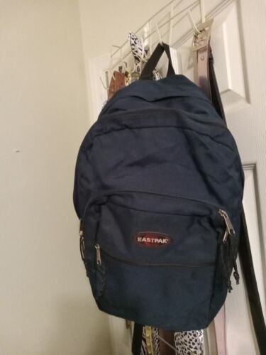 eastpak backpack vintage 4 lg outside zipper compartments, 1 eastpak backpack vintage 4 lg outside zipper compartments, 1