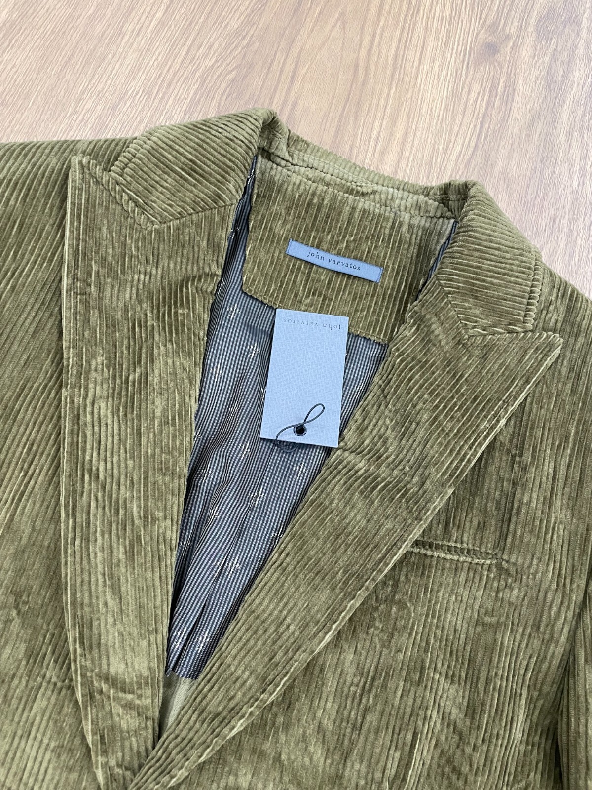 Pre-owned John Varvatos $1298  Corduroy Blazer In Green Size:46