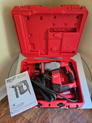 New Milwaukee 5.5 Amp 5/8'' SDS Plus Rotary Hammer Drill Kit Model 5263-21