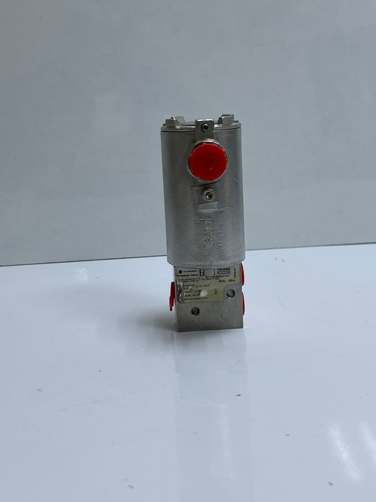 IMI MAXSEAL ICO3S SOLENOID VALVE PN:YX13AA1H1BS 0-12BAR | eBay
