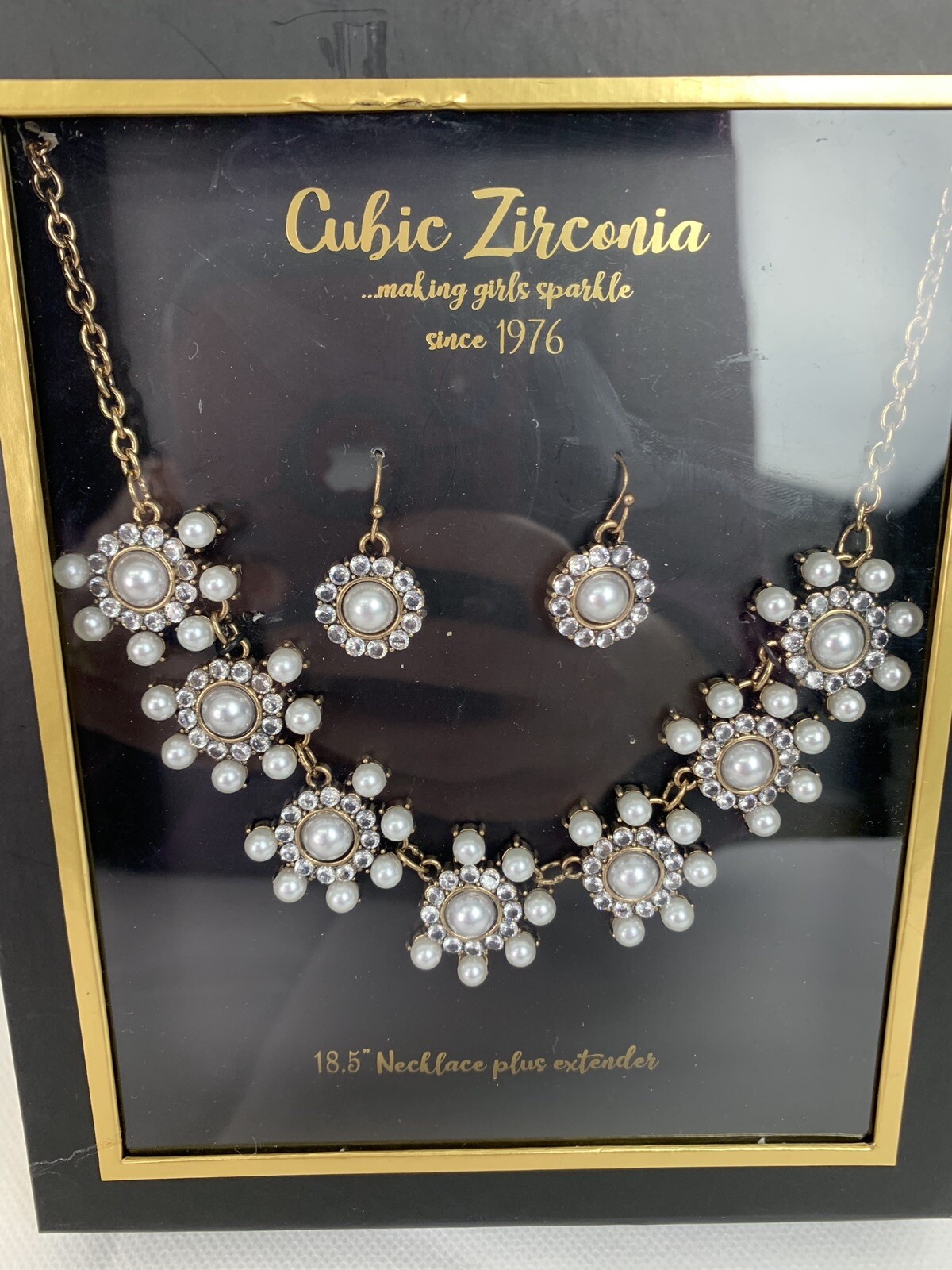 Gold BEAUTIFUL Cubic Zirconia Earrings and Necklace set *Rain of Crystals*