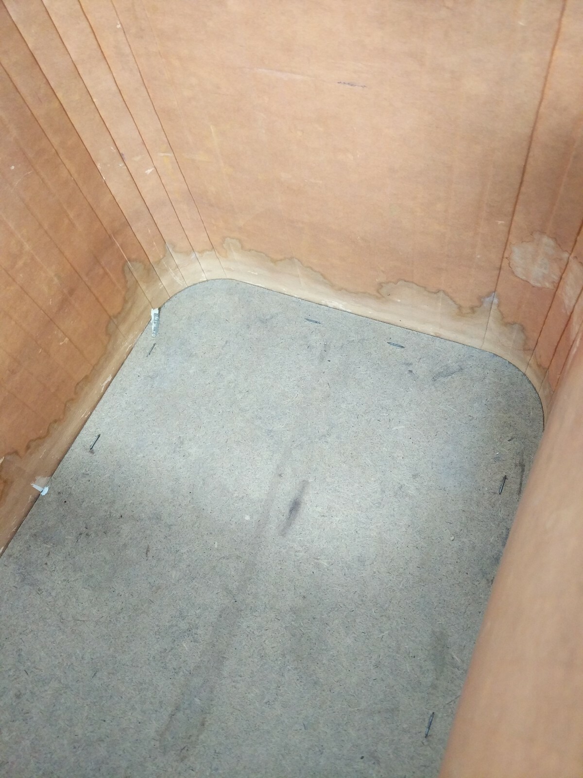 Vintage Redmon Woven Wicker Picnic Basket Metal Handles w/ Pie Shelf Large USA