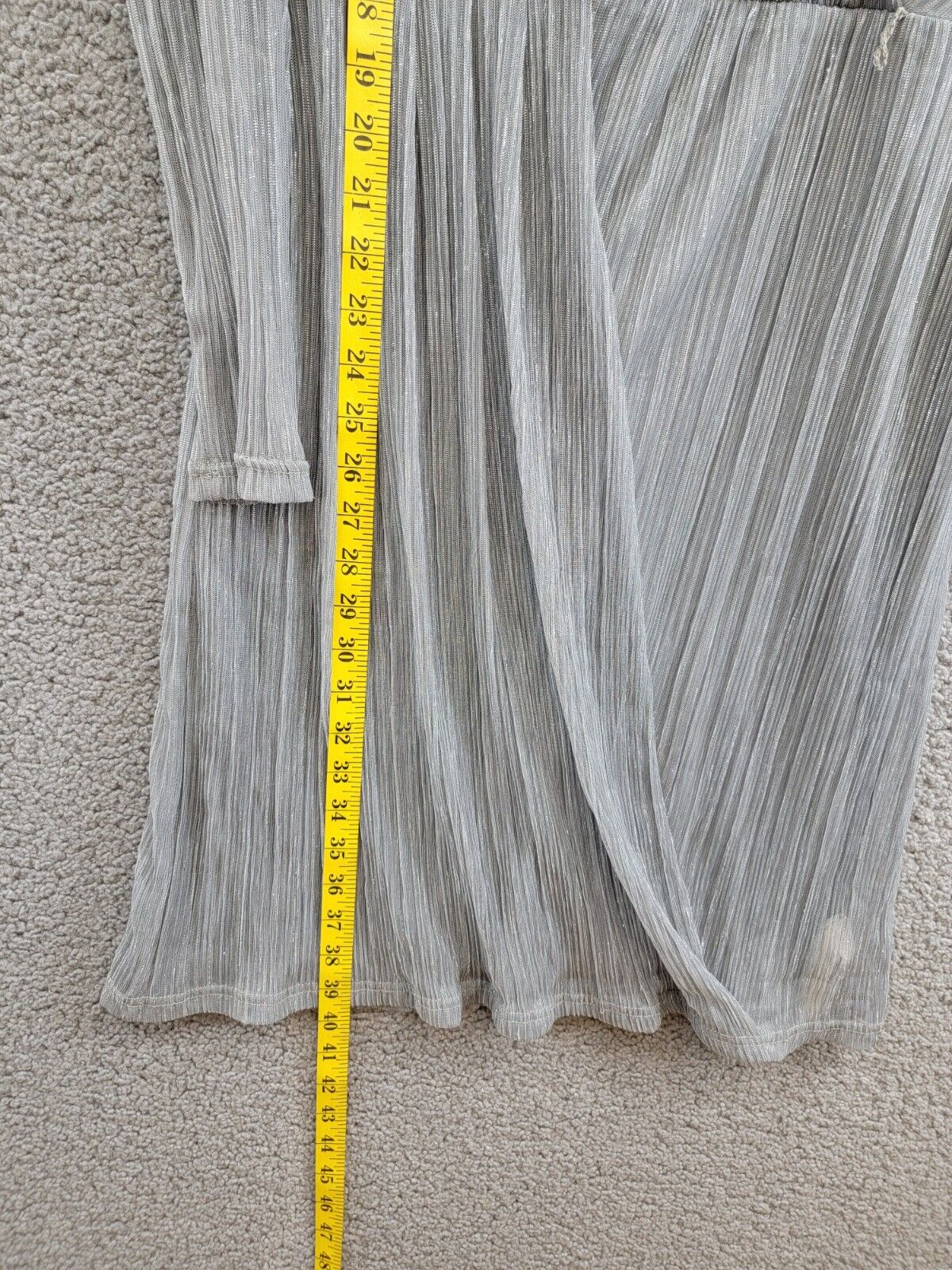 DKNY Crinkled Metallic Surplice V-Neck Dress Women's 8 Silver Back Zip Closure - Picture 8 of 17