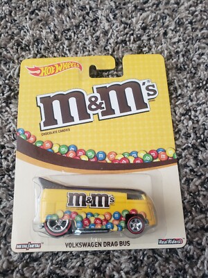 Hot Wheels VOLKSWAGEN DRAG BUS m&m's - MARS Candy - HW Pop