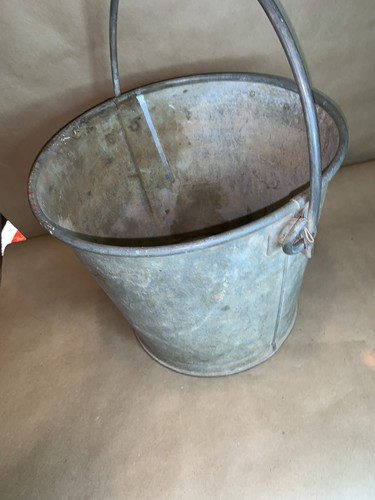 Antique Galvanized Steel Pail Heavy Duty Rustic chore Bucket Country/farm