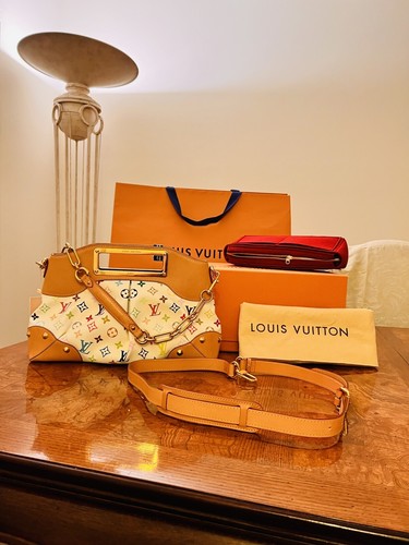 【希少】 LOUIS VUITTON Multicolore Monogram Judy MM Vintage LOUIS VUITTON MONOGRAM Multicolor White Judy MM Shoulder Bag